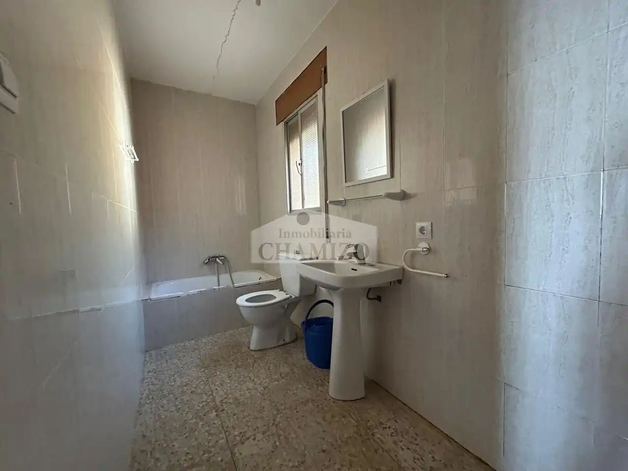 Baño de Casa o chalet en venta en Orellana de la Sierra con Aire acondicionado, Jardín privado y Terraza