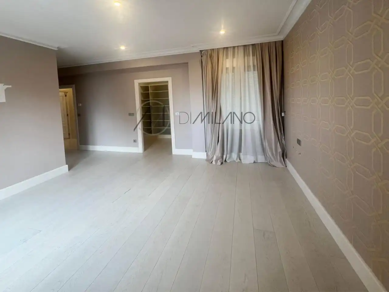 Flat for rent in Vigo   with Heating