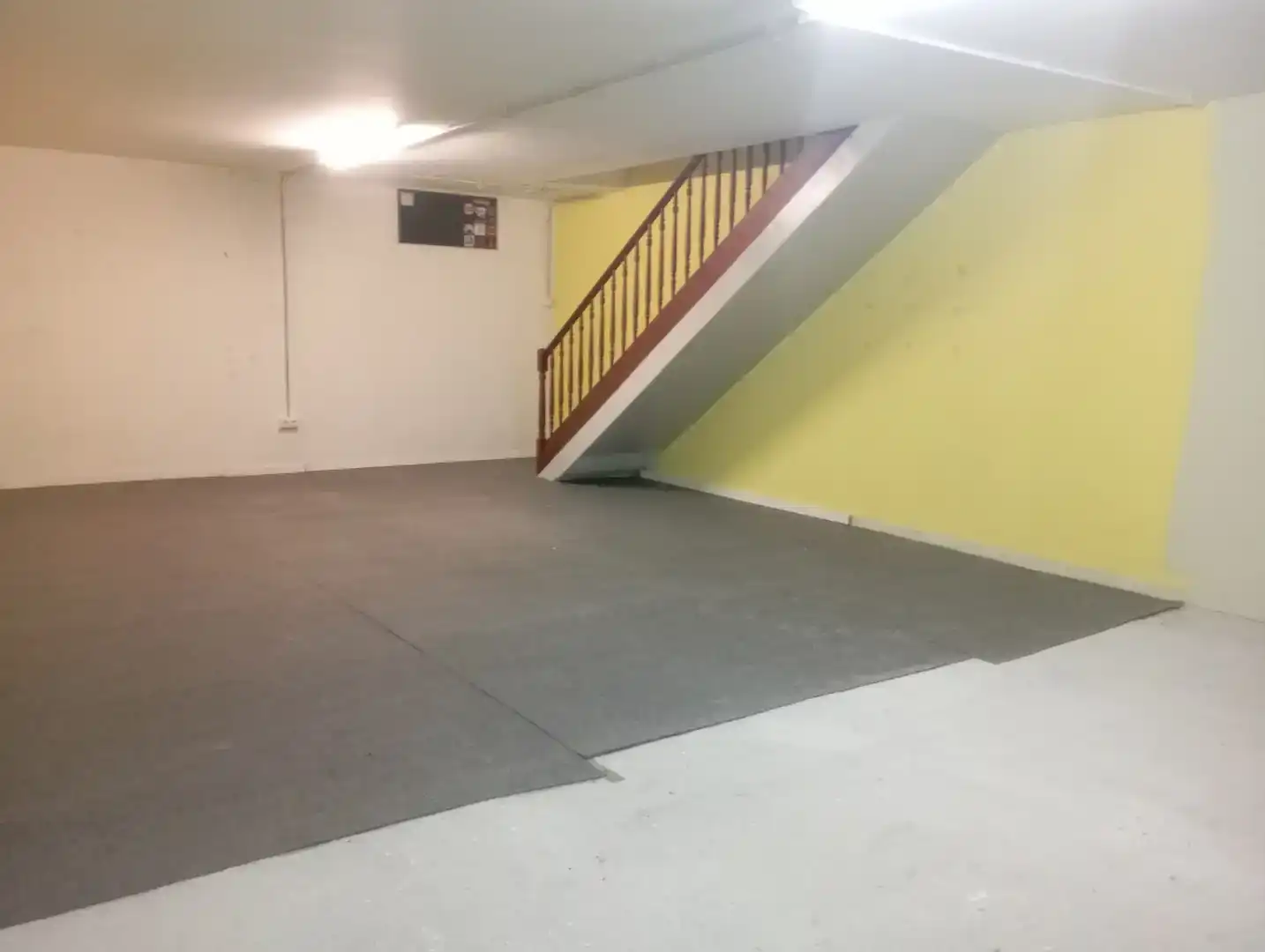 Casa adosada en venda en Aia amb Balcó