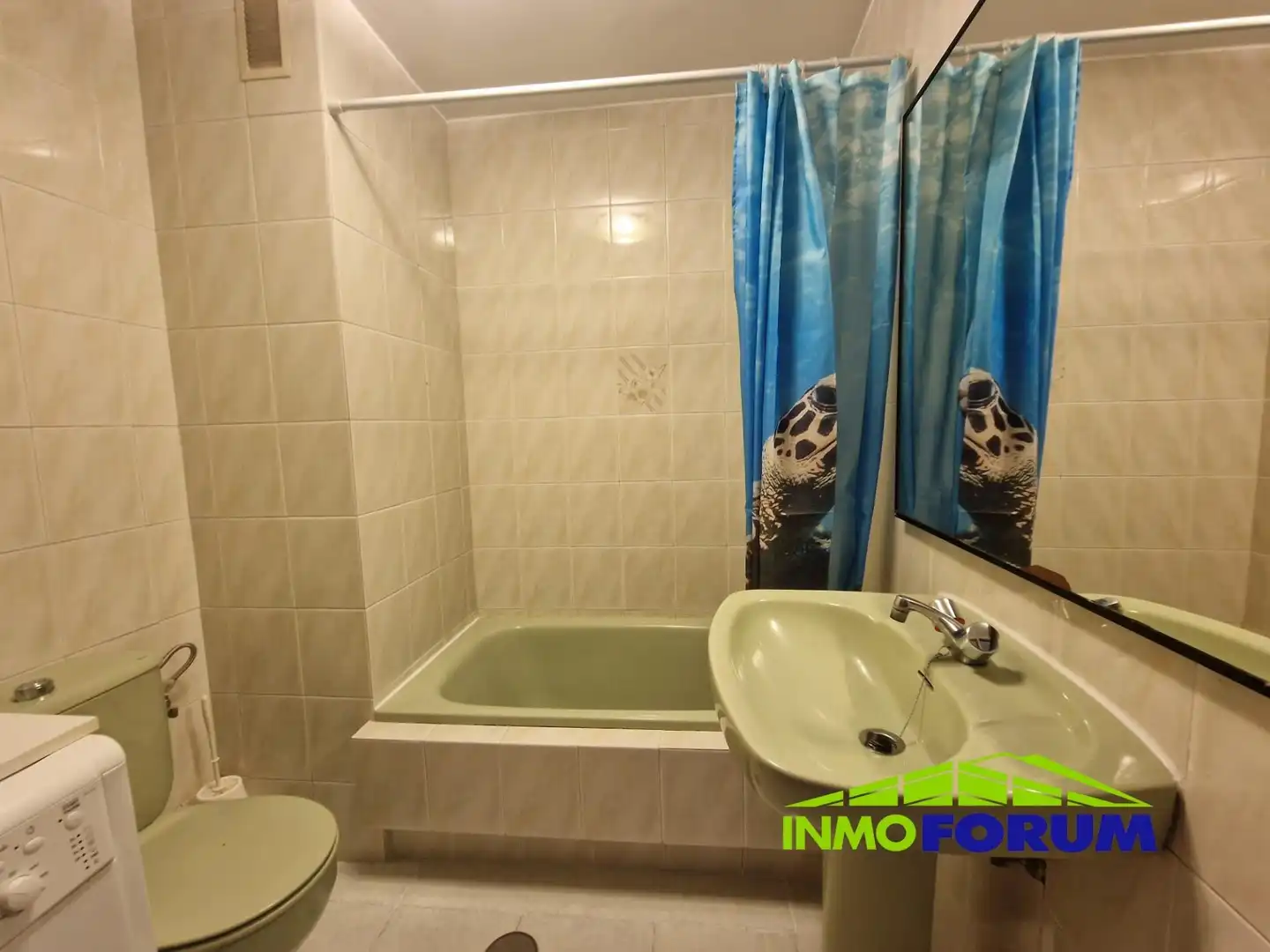 Bathroom of Flat for rent in A Coruña Capital   with Heating, Terrace and Storage room