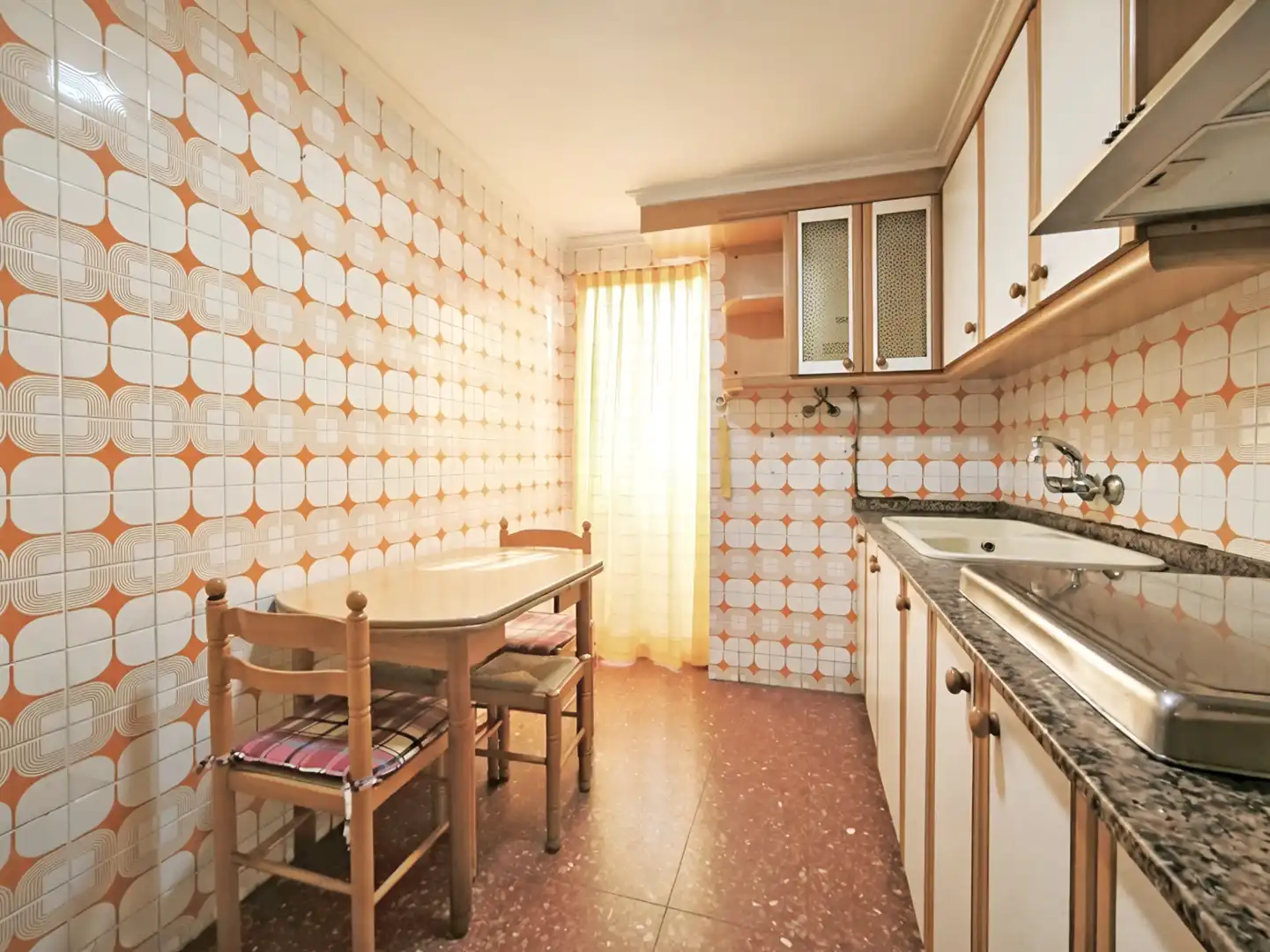 Küche von Wohnung zum Verkauf in Torrent mit Abstellraum und Balkon