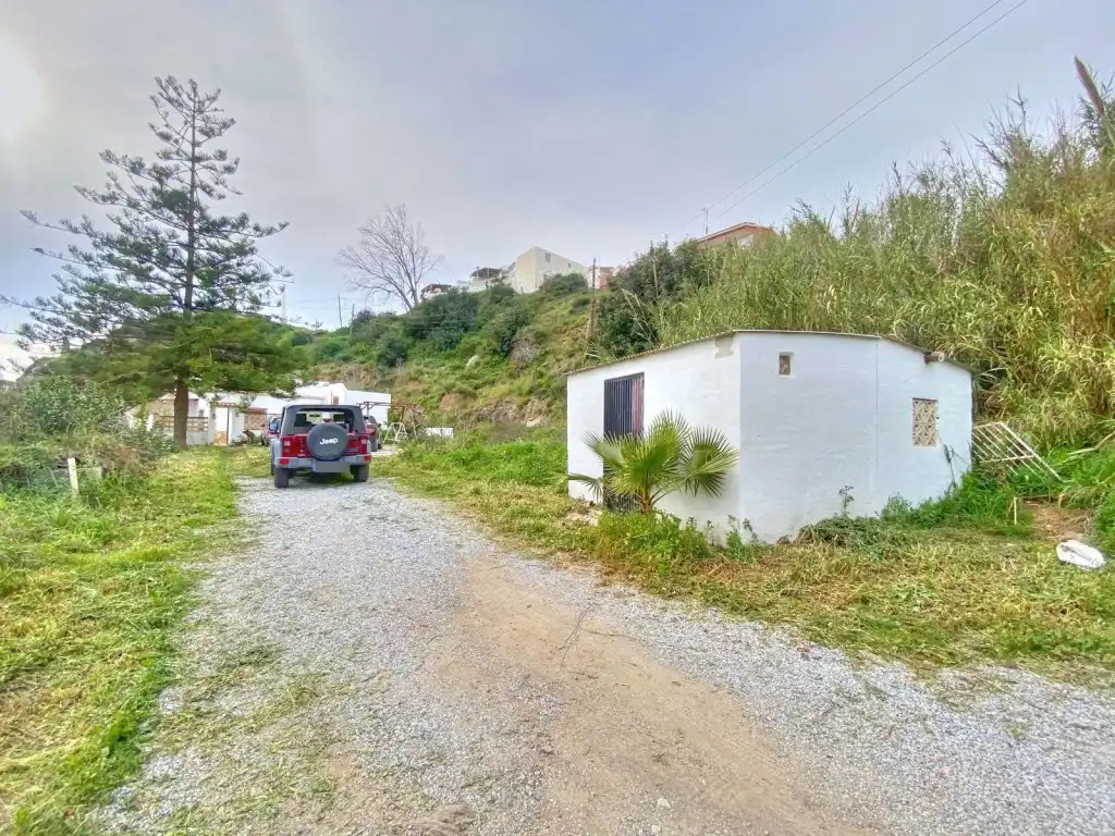 Houses for sale in Benajarafe