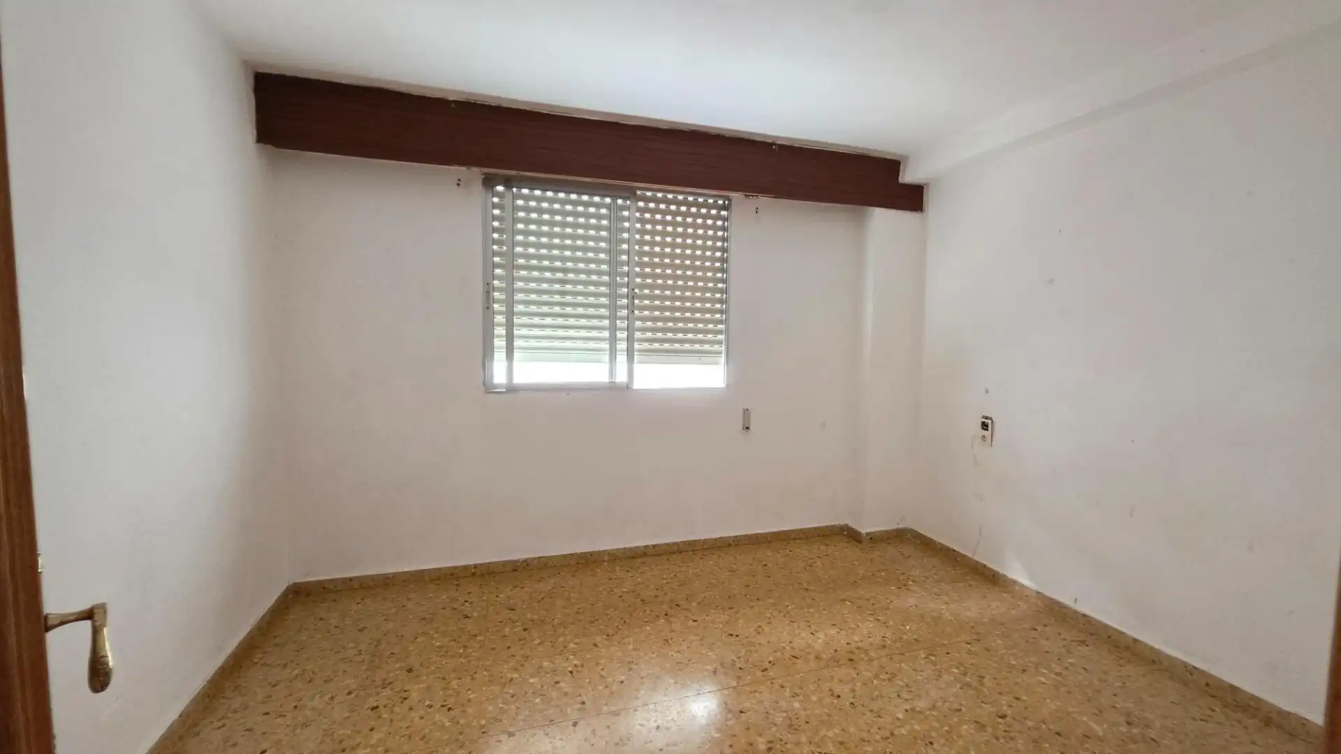 Flat for sale in MESTRE SERRANO, Centro Ciudad