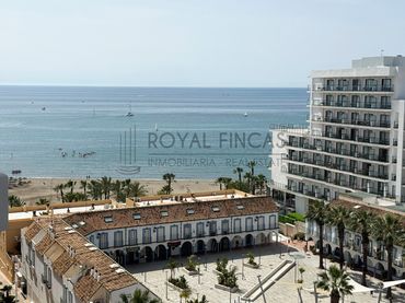 Piso con piscina en venta en Avenida Antonio Machado