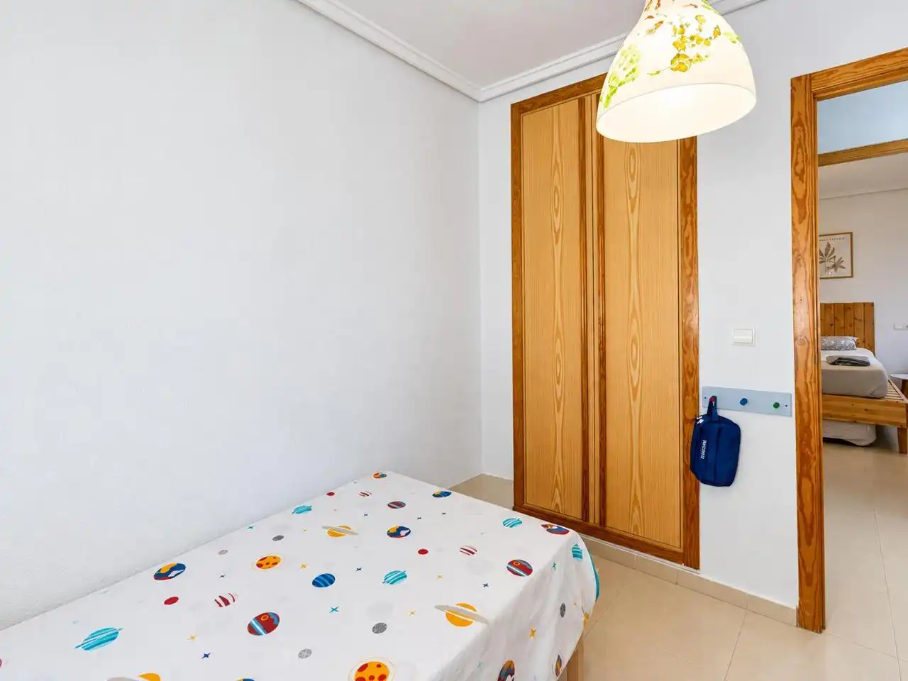 Casa aparellada amb piscina en venda a Calle de Creta, imagen 18