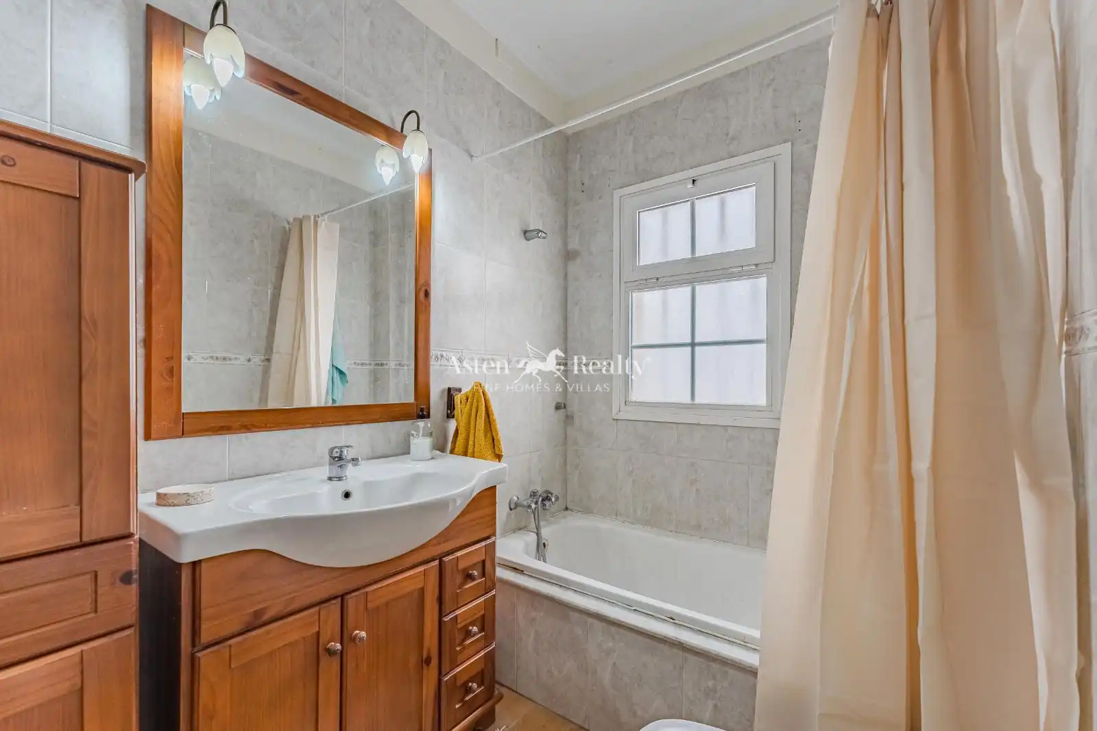 Baño de Casa o chalet en venta en San Miguel de Abona con Aire acondicionado, Calefacción y Jardín privado