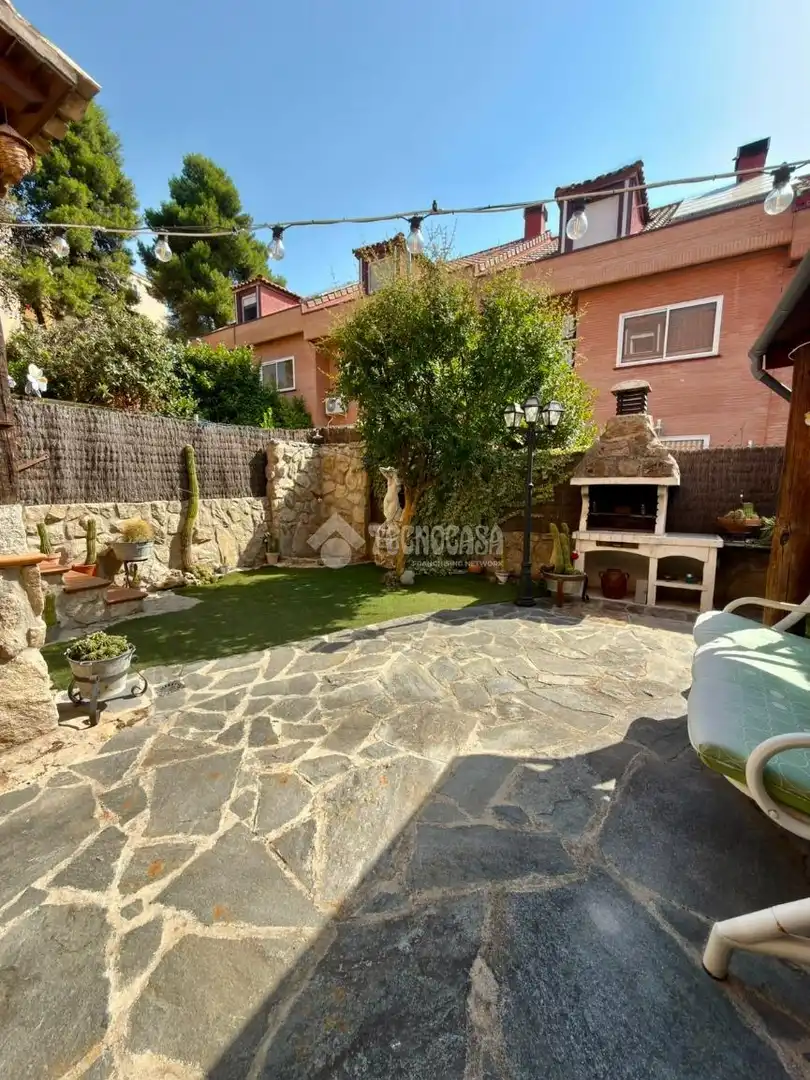 Jardí de Casa o xalet en venda en Valdemoro