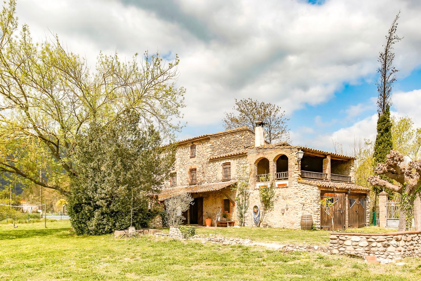 Exterior view of Country house for sale in La Cellera de Ter  with Private garden and Terrace