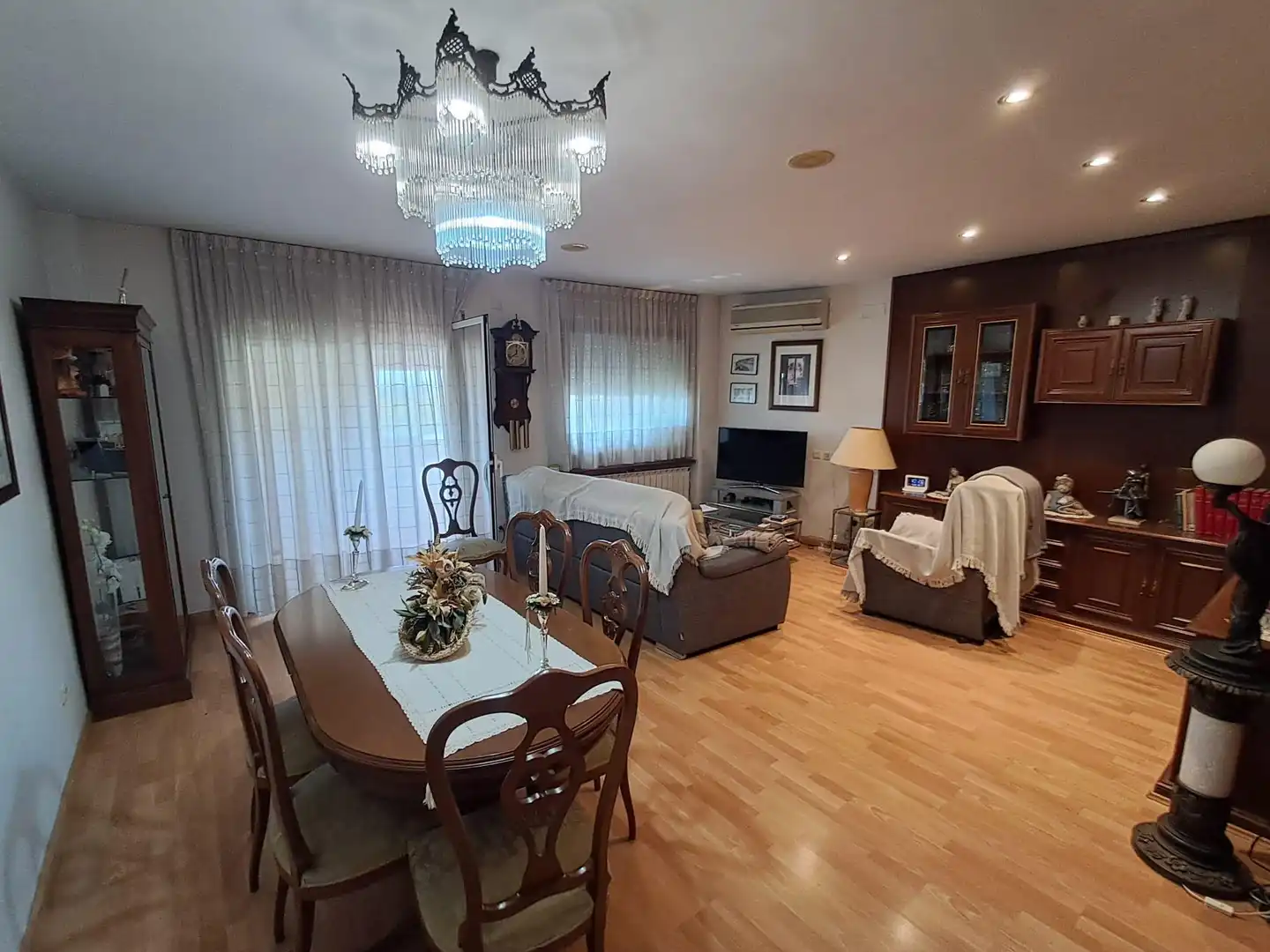 Sala de estar de Casa o chalet en venta en Lleida con Aire acondicionado, Calefacción y Jardín privado