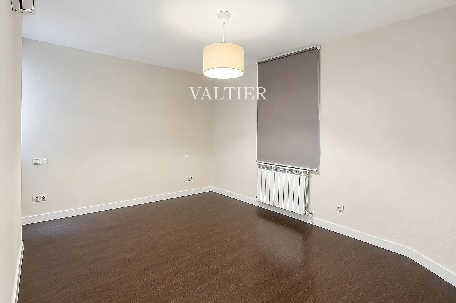 Bedroom of Flat for rent in Madrid  with Air Conditioner