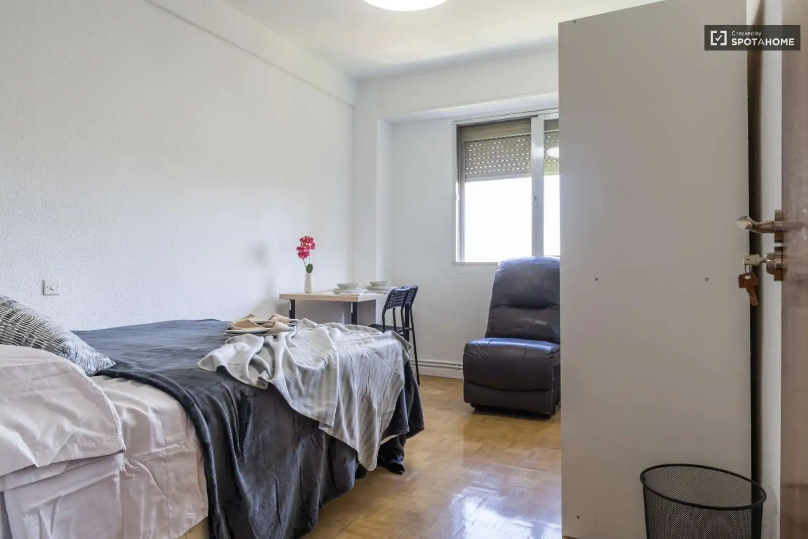 Room in Madrid, Madrid
