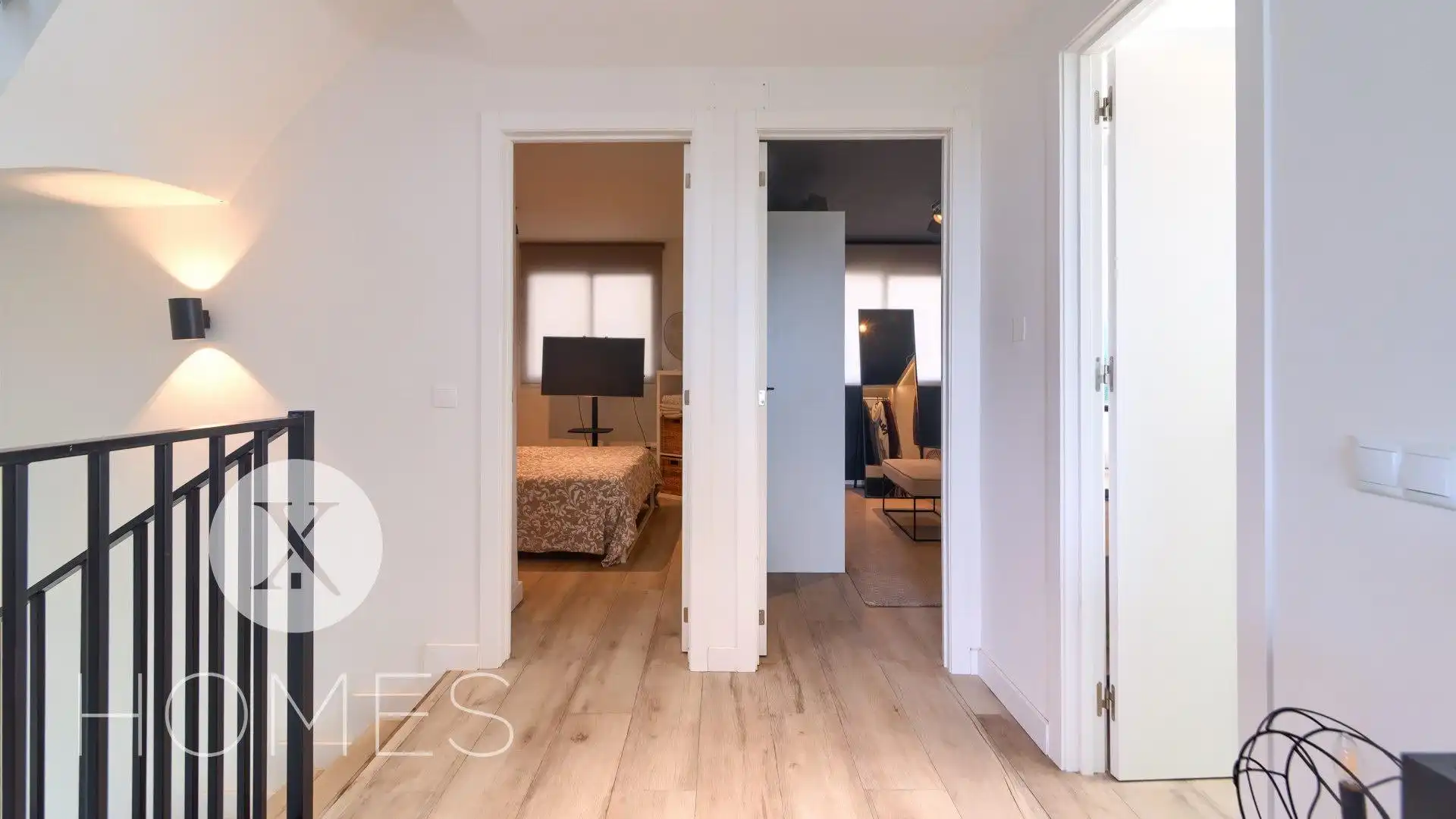 Dormitori de Casa o xalet en venda en Chiva amb Aire condicionat, Jardí privat i Terrassa