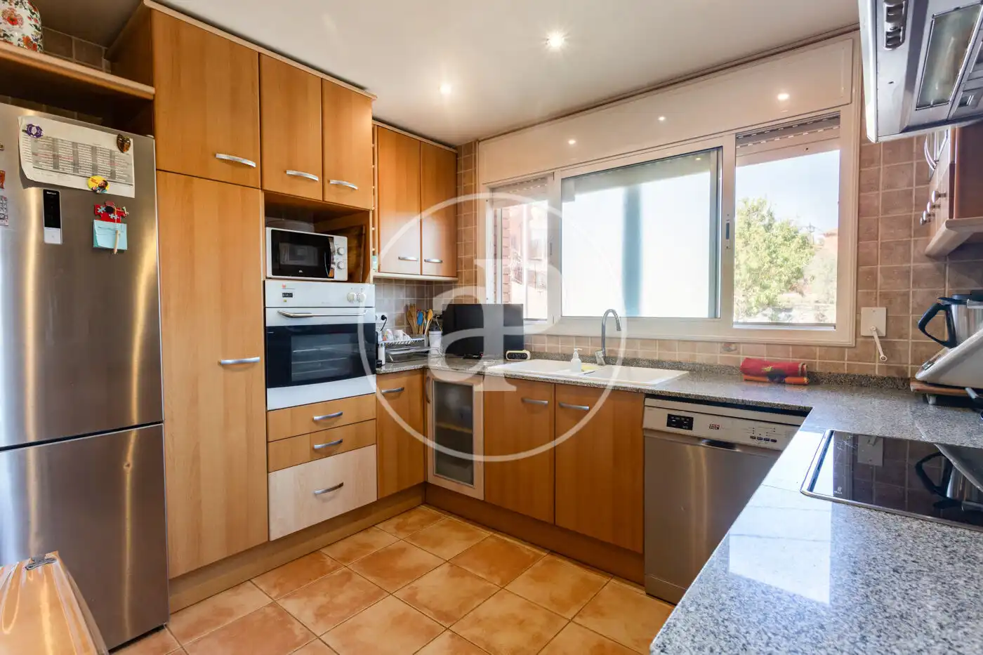 Cocina de Casa o chalet en venta en Rubí con Aire acondicionado, Calefacción y Jardín privado