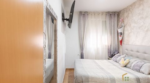 Foto 4 de Apartamento en venta en Llefià, Badalona