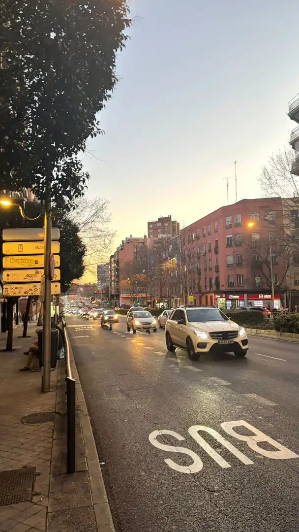 Vista exterior de Garatge en venda en Madrid