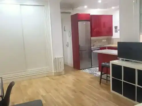 Kitchen of Flat for rent in  Madrid Capital  with Air Conditioner