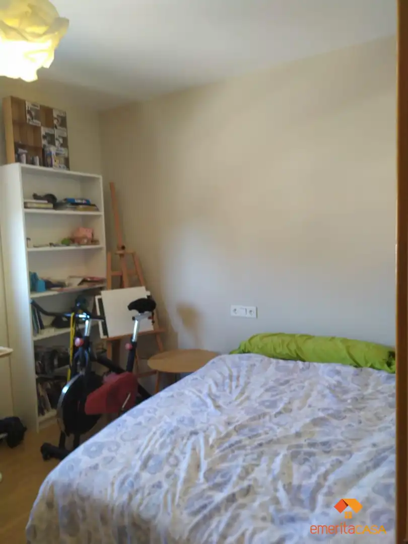 Habitación de Piso en venta en Cáceres con Aire acondicionado, Calefacción y Terraza