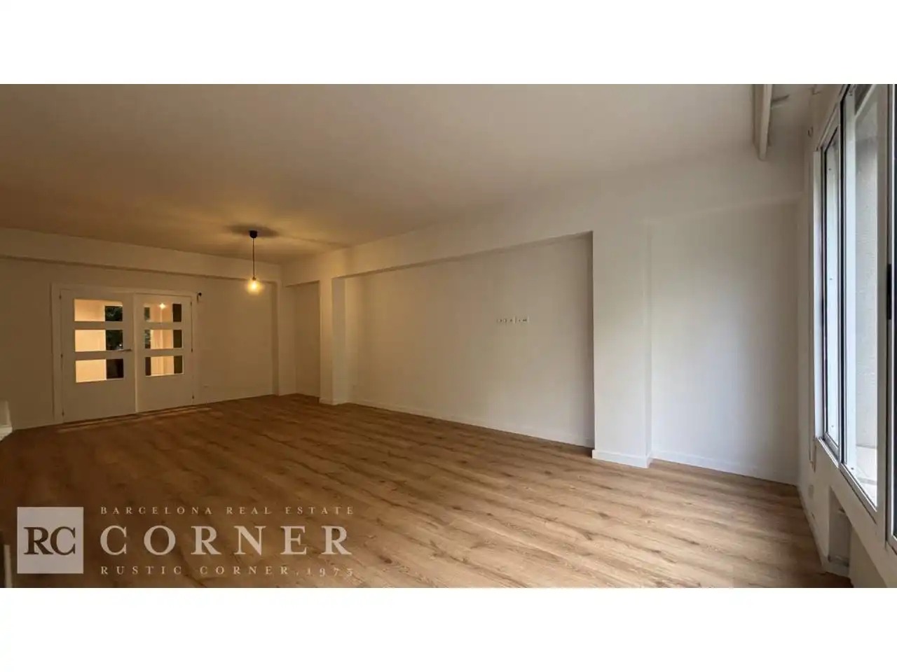 Flat for rent in Barcelona  with Air Conditioner, Heating and Terrace