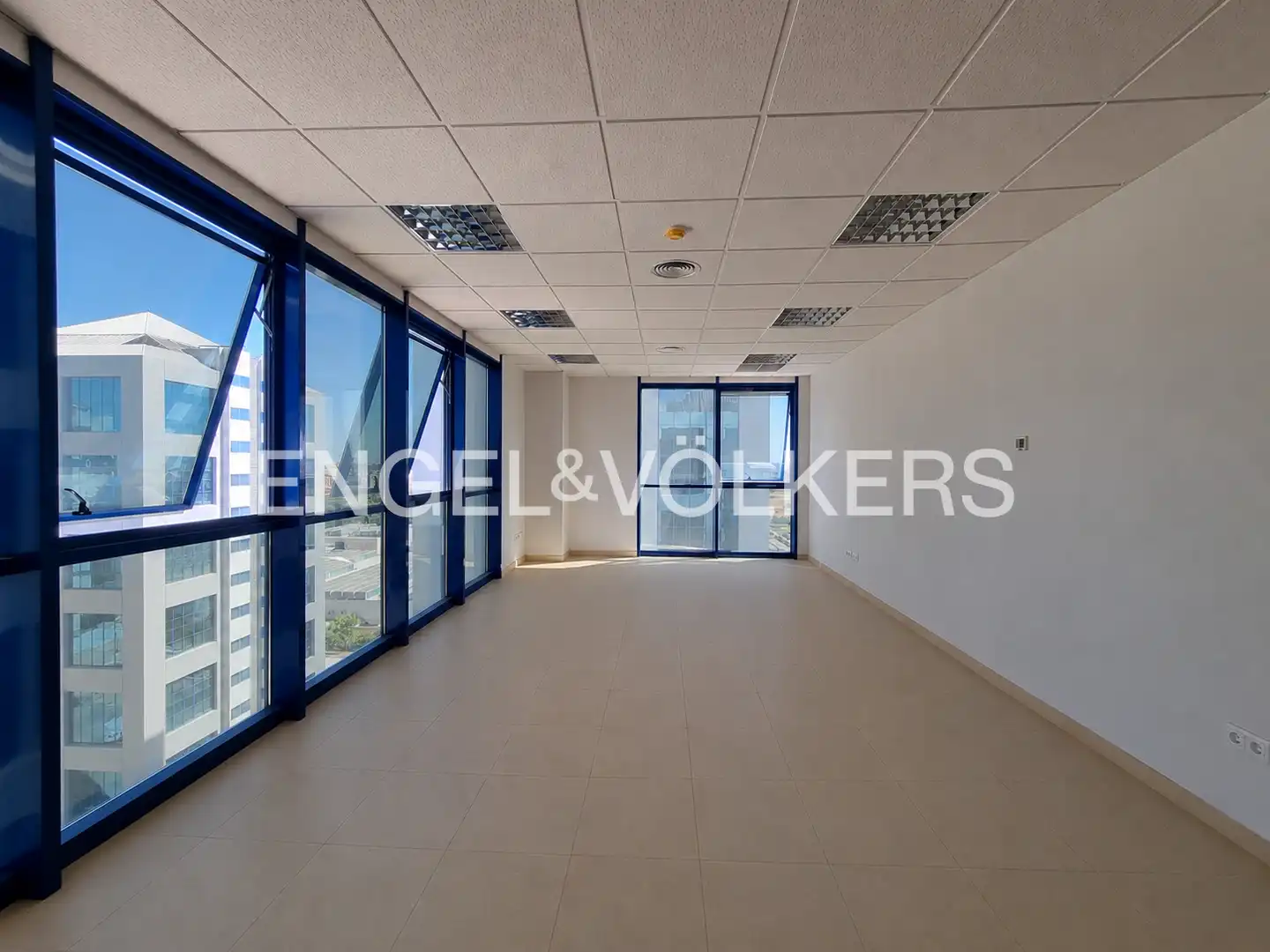 Flat for sale in Sevilla  with Heating