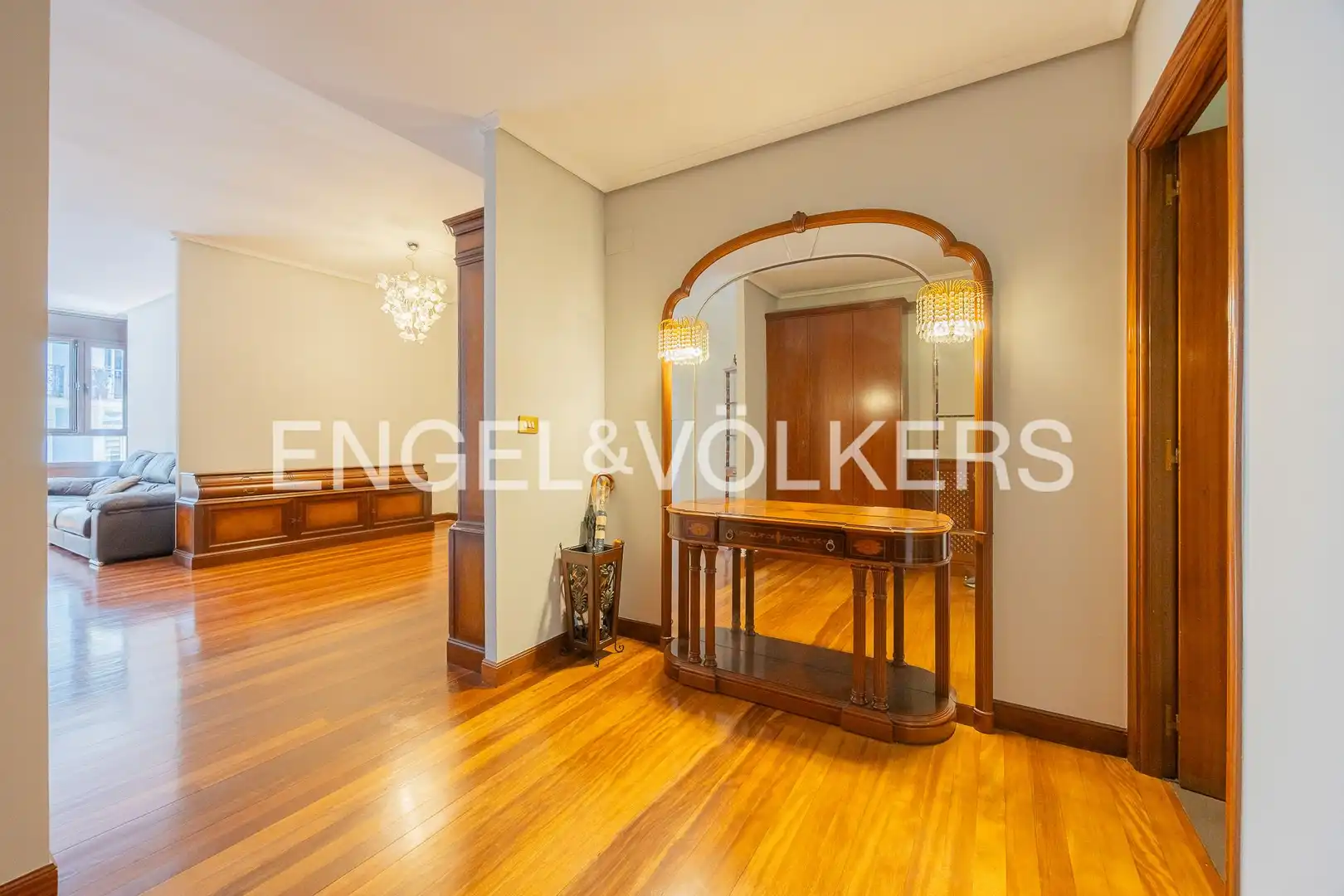 Wohnung zum Verkauf in Bilbao  mit Heizung, Parkett und Balkon