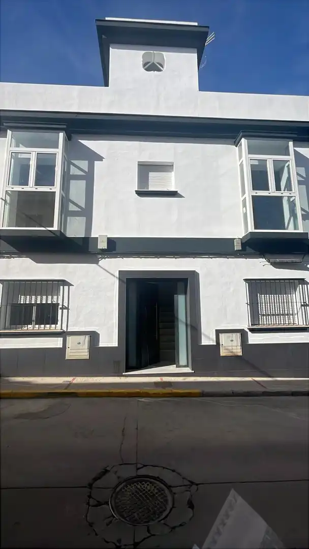 Vista exterior de Piso en venta en Chiclana de la Frontera con Terraza