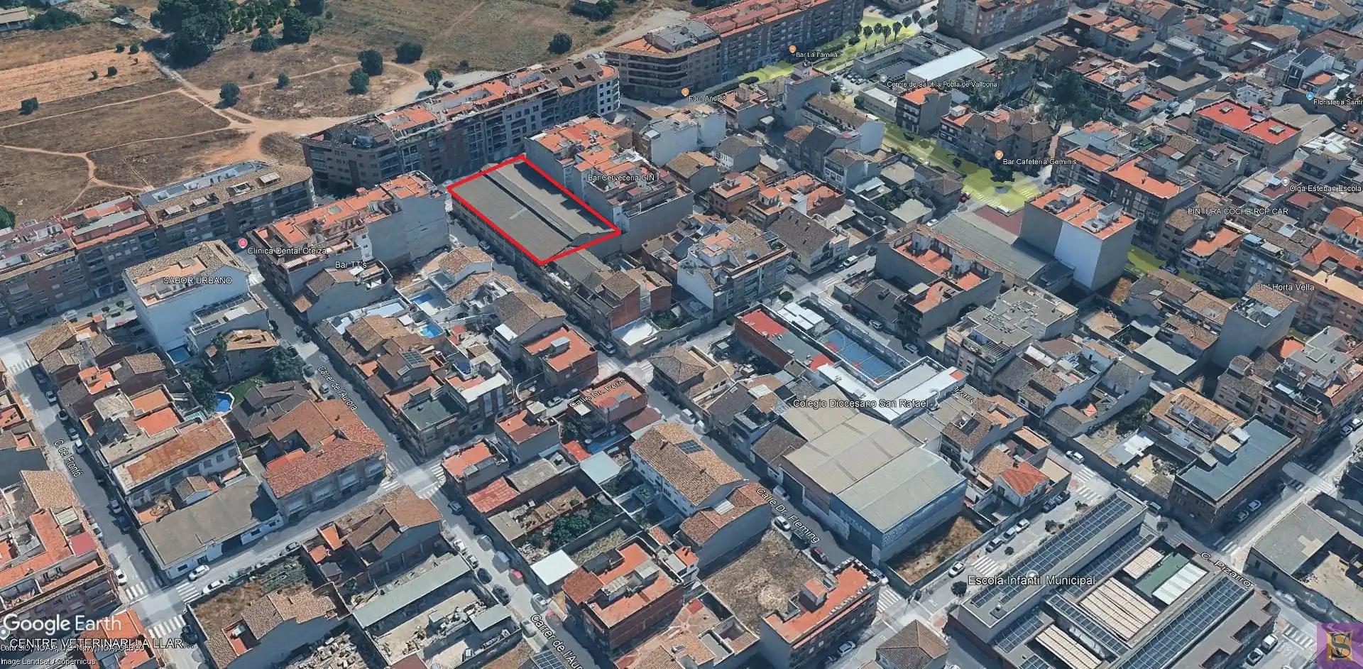 Außenansicht von Fabrikhallen zur Miete in La Pobla de Vallbona