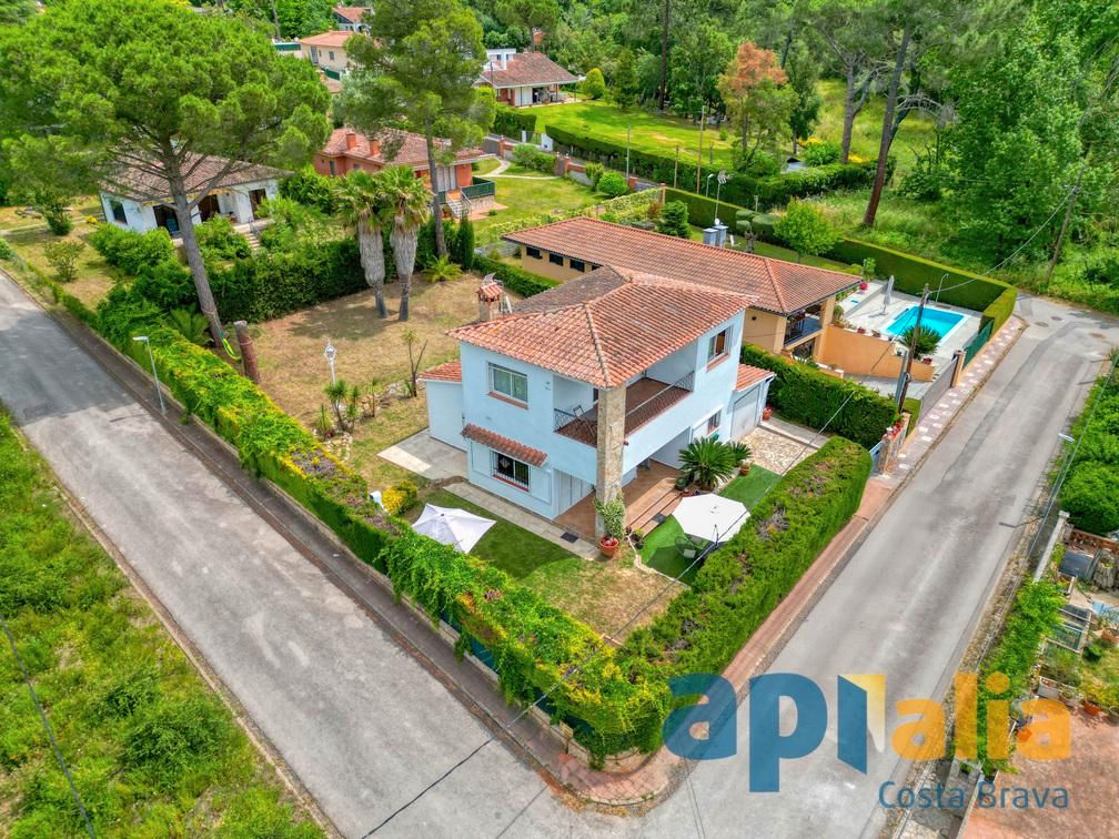 Jardí de Casa o xalet en venda en Santa Cristina d'Aro amb Calefacció, Jardí privat i Terrassa