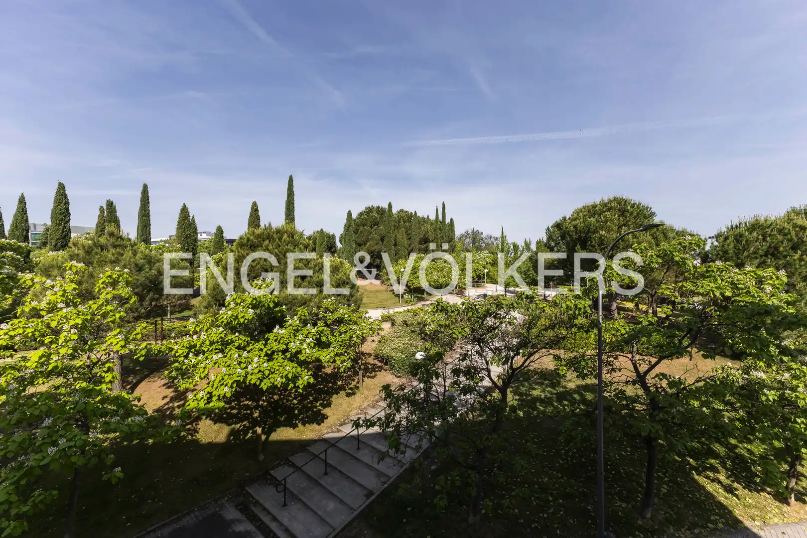 Terrace of Flat for rent in Madrid  with Air Conditioner, Heating and Private garden