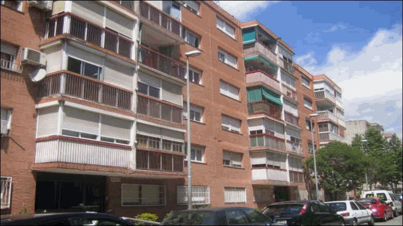 Piso en venta en EUGENI D'ORS, Santa Perpètua de Mogoda