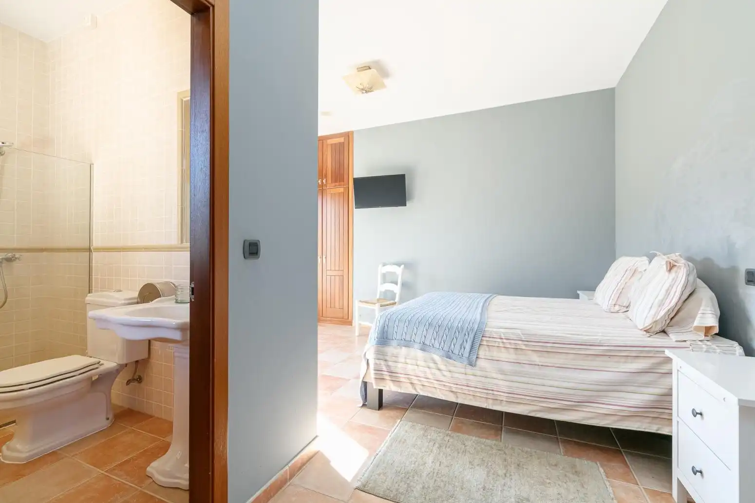 Bedroom of Houses for sale in Friol  with Heating, Private garden and Furnished