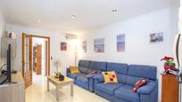 Sala d'estar de Apartament en venda en Sant Lluís amb Terrassa