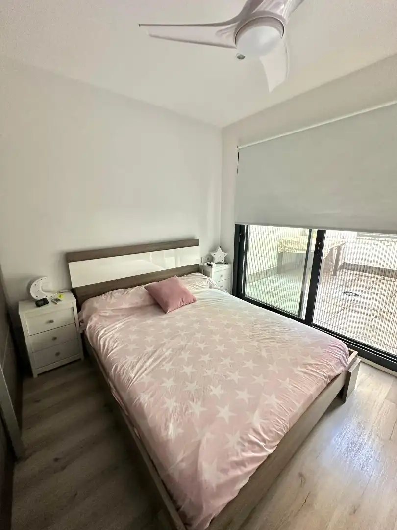 Bedroom of Detached homes for sale in Santa Coloma de Gramenet  with Air Conditioner, Heating and Parquet flooring