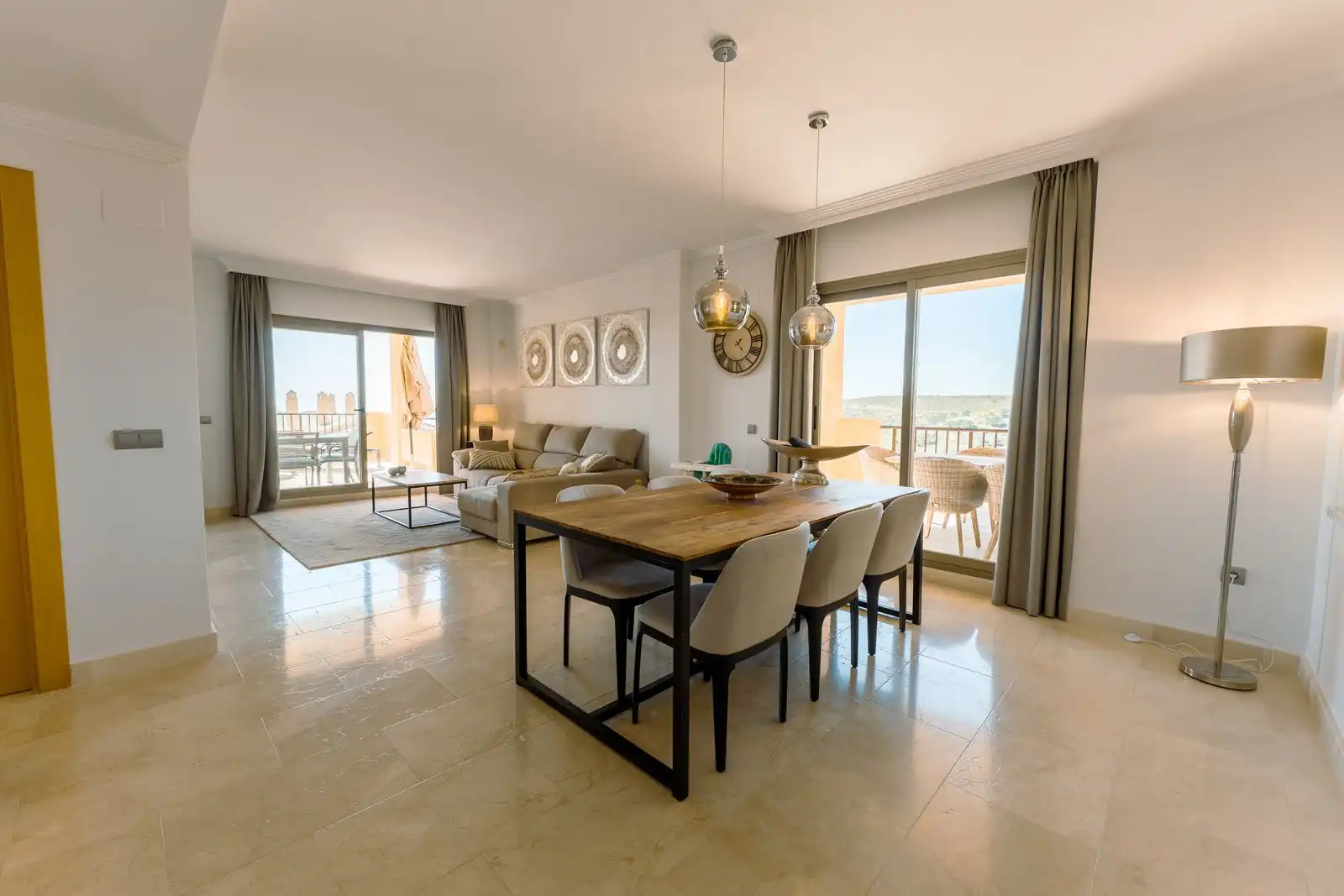 Apartamento con piscina en venta en Calle Torre Campanillas 7, imagen 4