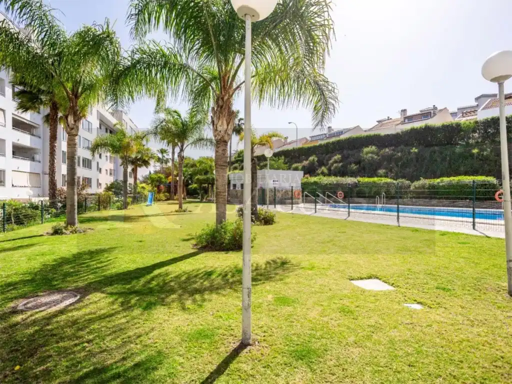Exterior view of Flat for sale in Fuengirola  with Air Conditioner, Private garden and Terrace