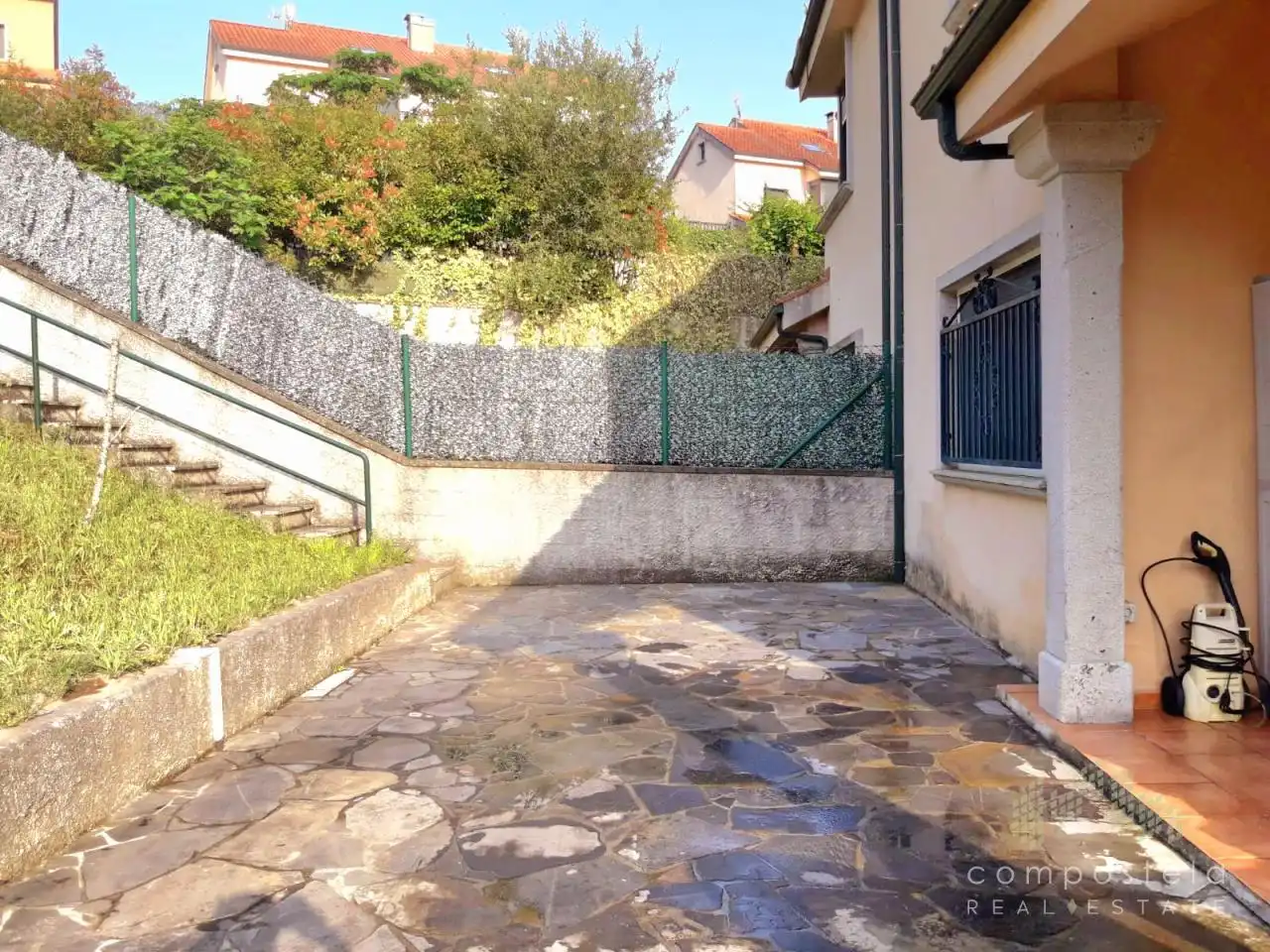 Casa adosada en venta en Lugar de Codesedas, Parroquias de Santiago