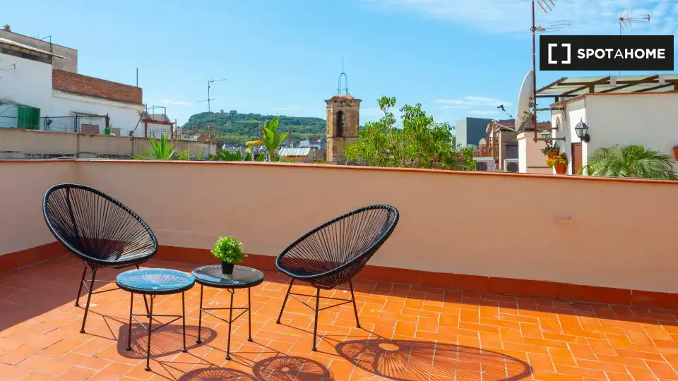 Flat with terrace to rent in Ciutat Vella, imagen 2