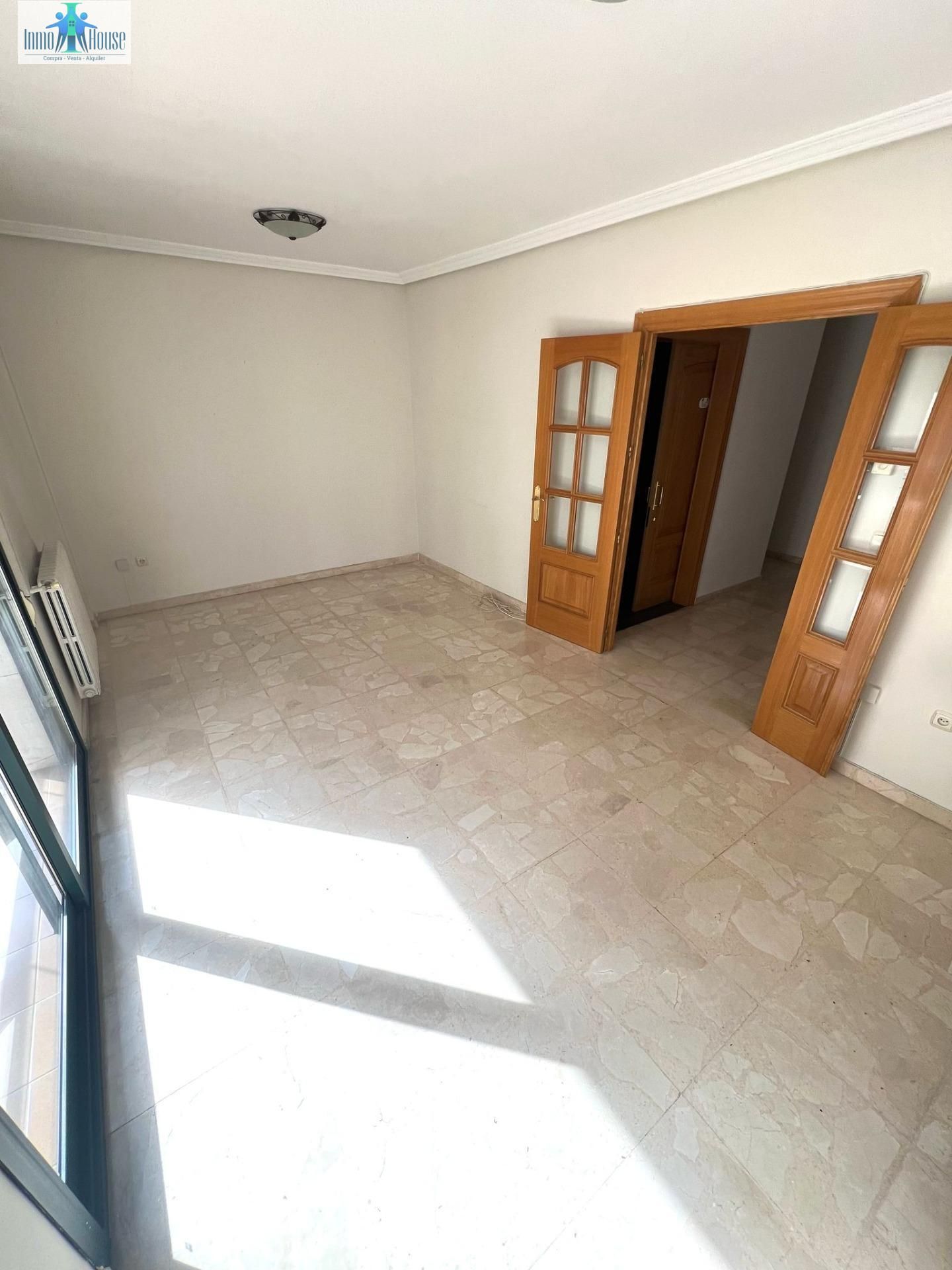 Flat for sale in  Albacete Capital  with Heating, Terrace and Storage room