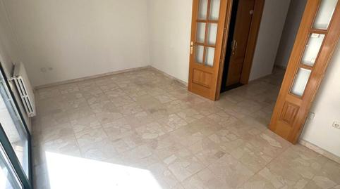 Foto 2 de Pis en venda a Industria, Albacete