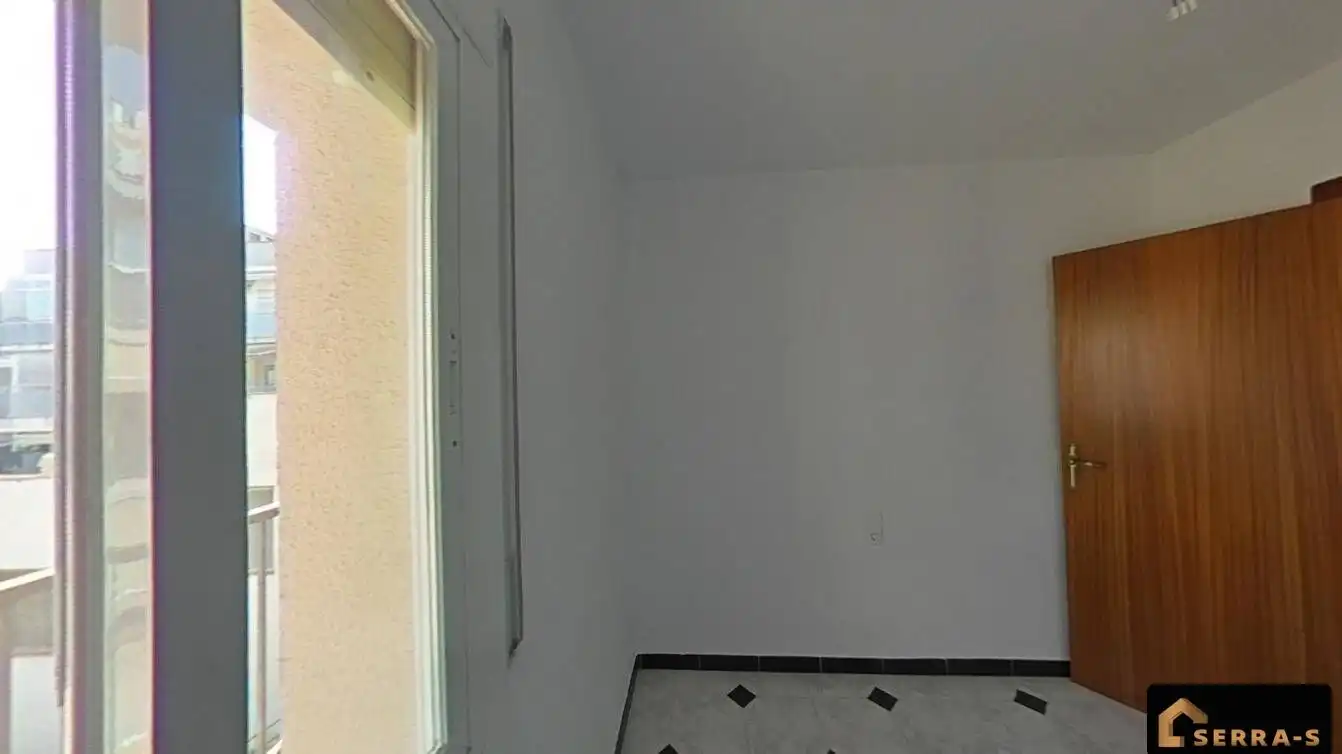 Schlafzimmer von Wohnung zum Verkauf in Mataró mit Balkon