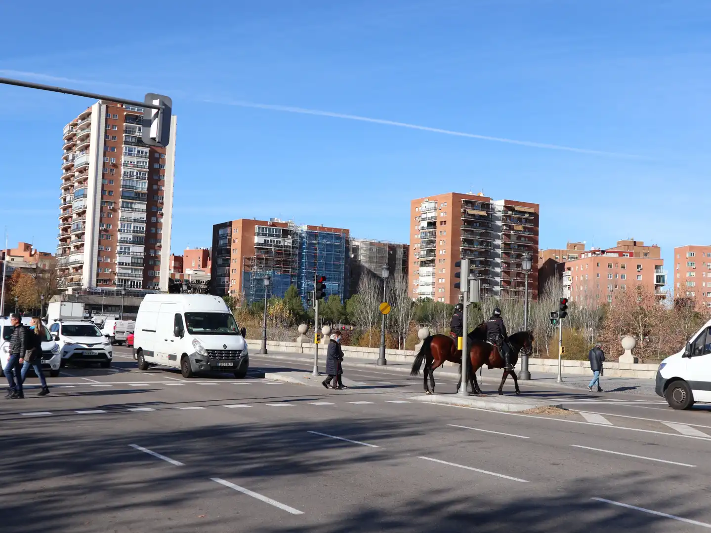 Pis en venda a Calle de Faustino Osorio, Los Cármenes