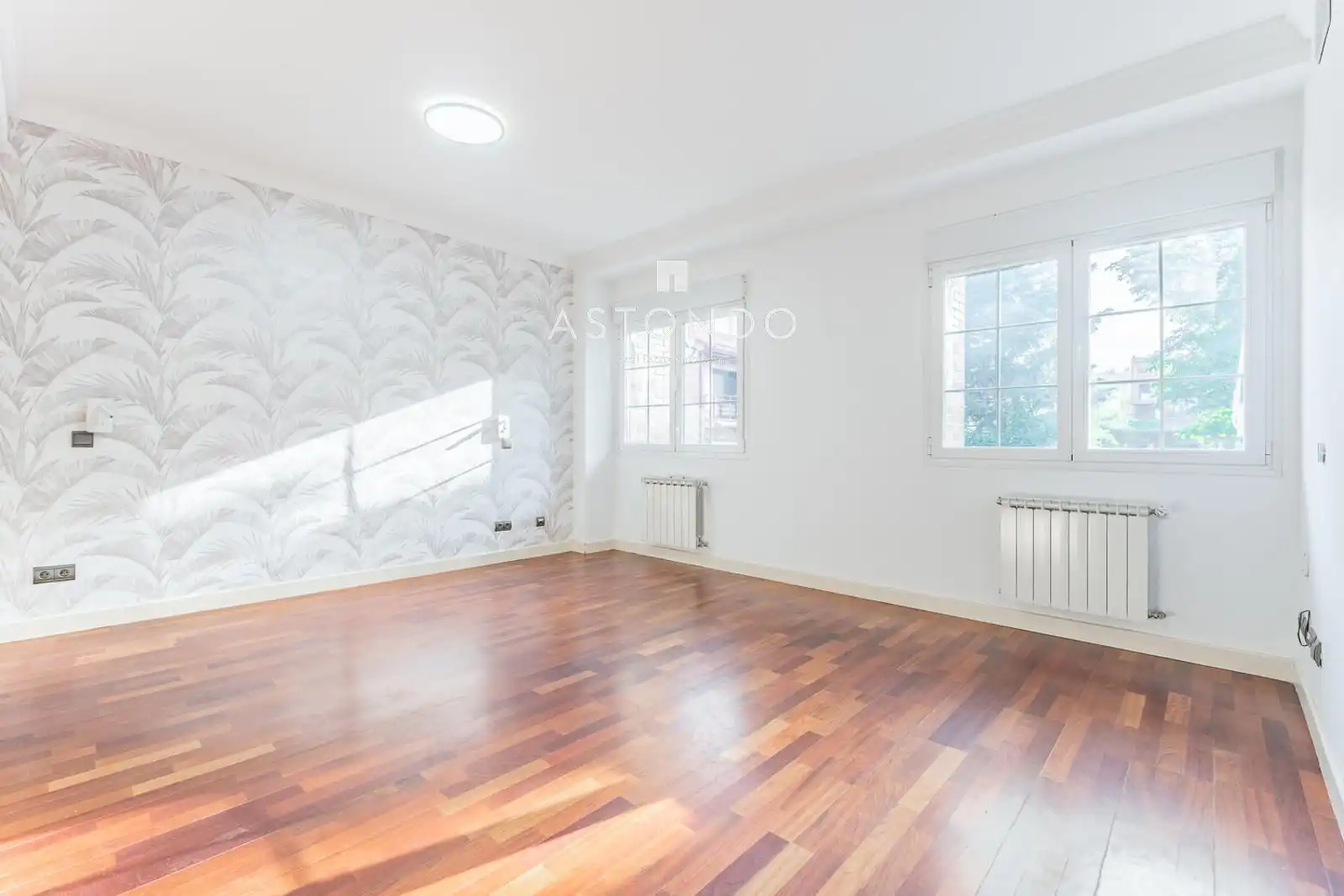 Habitación de Casa adosada en venta en Madrid con Aire acondicionado, Calefacción y Terraza