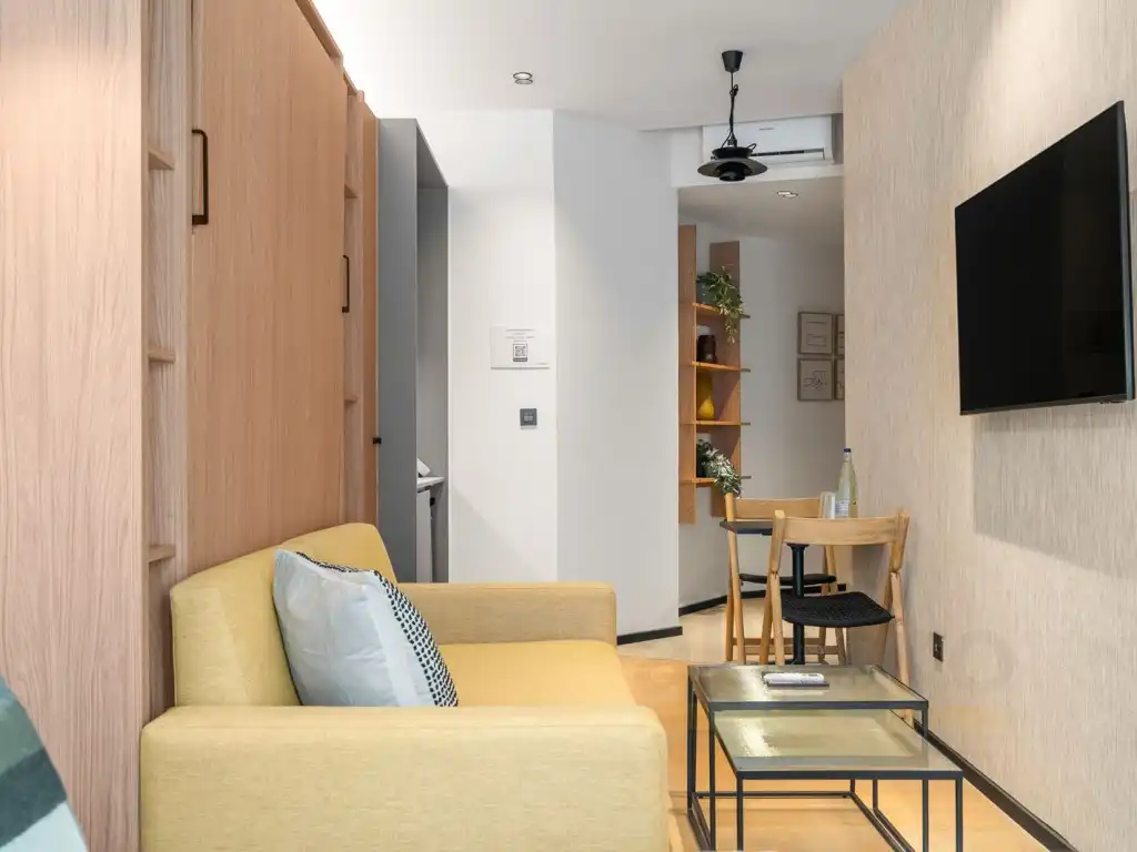 Living room of Commercial properties for sale in Puente de Vallecas