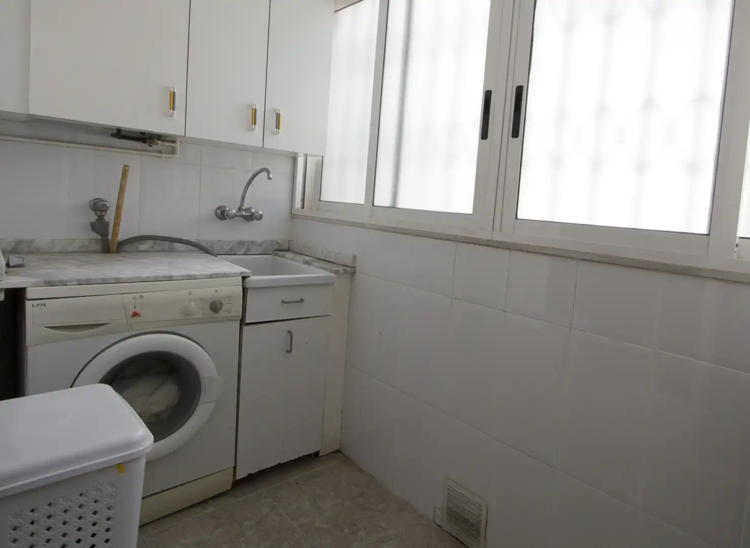 Wohnung zur Miete in Torrent - CL AZORIN, 32, Zona Avenida al Vedat