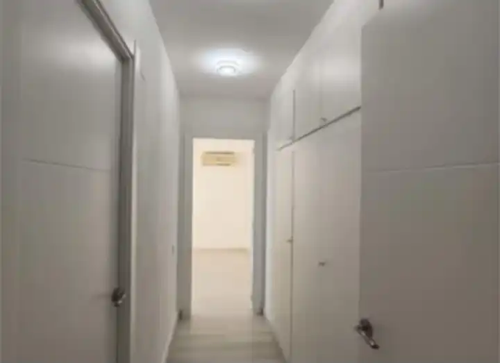 Wohnung zum Verkauf in Alginet mit Parkett, Ofen und Balkon