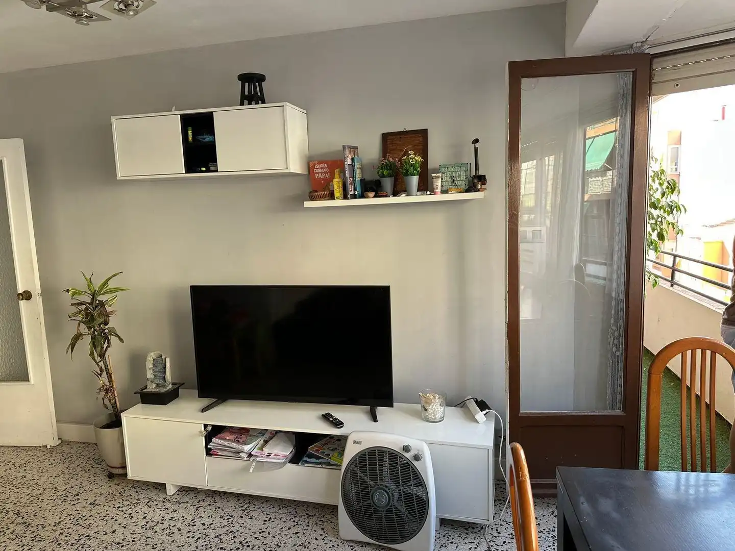 Sala d'estar de Apartament en venda en Alicante / Alacant