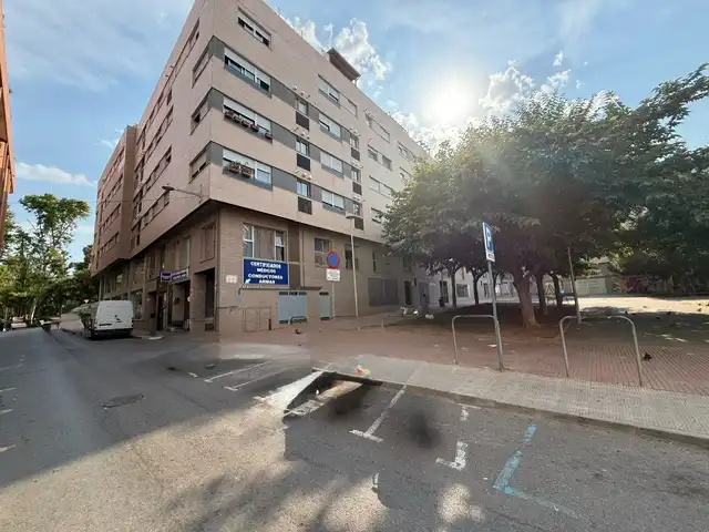Vista exterior de Piso en venta en Castellón de la Plana / Castelló de la Plana con Calefacción y Trastero
