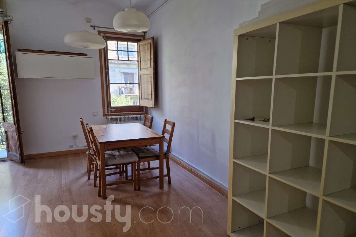 Dining room of Flat to rent in  Barcelona Capital  with Heating, Furnished and Balcony