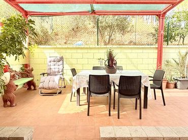Maison jumelée avec balcon à vendre à Calle JOAQUIN RODRIGO