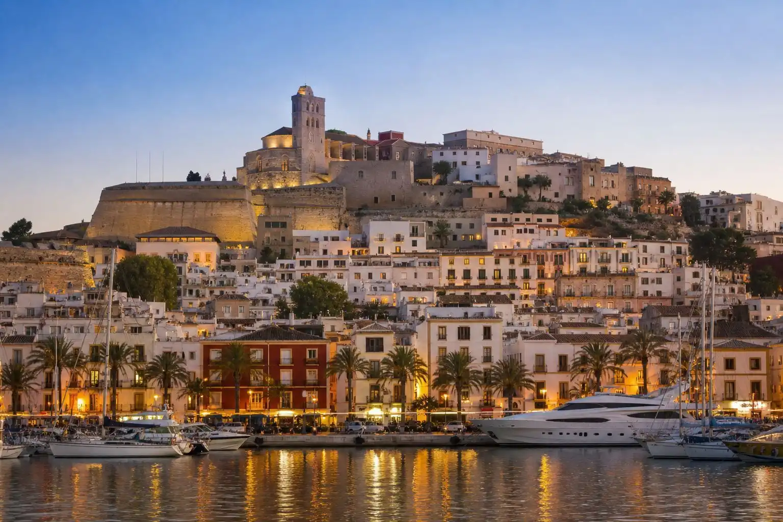 Exterior view of Flat for rent in Eivissa  with Air Conditioner