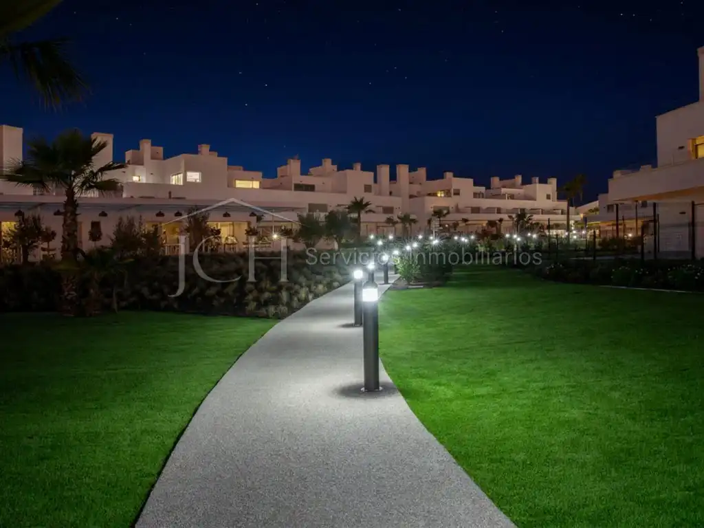 Terraza de Ático de alquiler en Estepona con Amueblado
